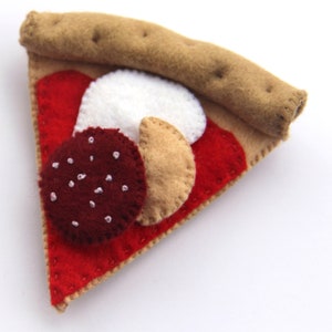 Pizza optionally 1 6 slices sewn from felt with salami, cheese and mushrooms for play kitchen, felt food, play food 1 Stück Pizza