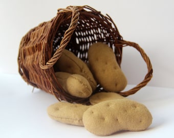 Potatoes sewn from felt for play kitchen, play food, toy food, felt food