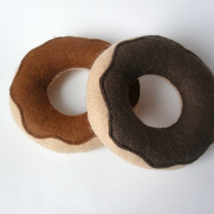 Donuts hand-sewn from felt for play kids kitchen, felt food, play food, farmers market