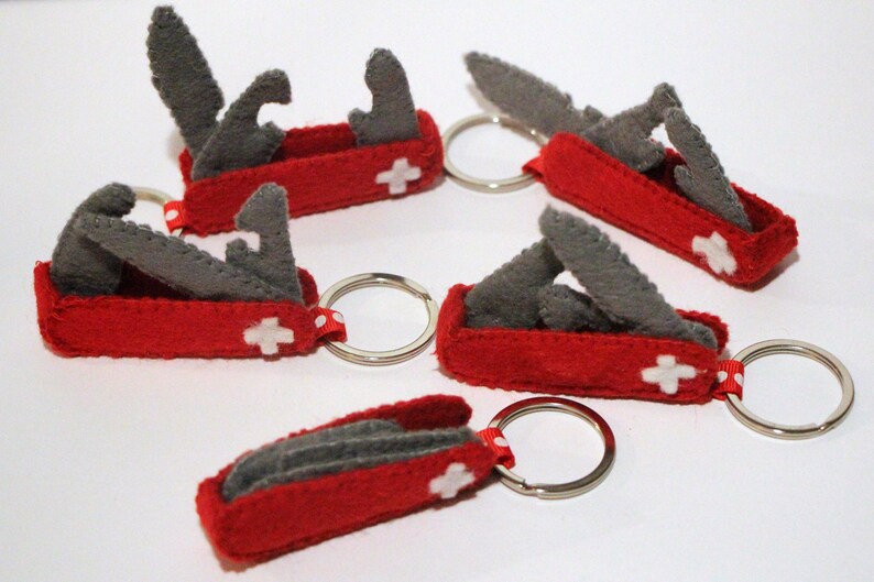 Filtkniv schweizisk armékniv handsydd leksaksbutikstillbehör barnkök Montessori rollspel bild 6