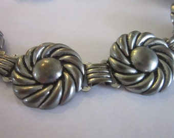 Vintage Retro Hippie Silver Tone High Waist Belt - Flowers