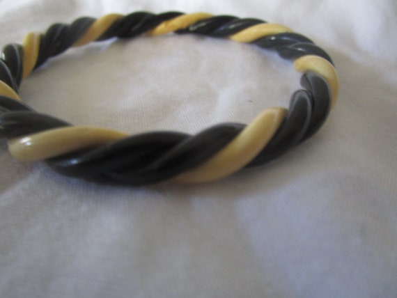 Antique Bakelite Black & White Twist Bangle Brace… - image 2