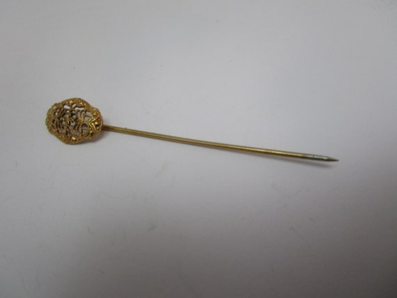 Antique Gold Fancy Filigree Stickpin