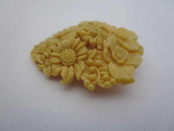 Antique Art Nouveau Fancy Plastic Flower Brooch - image 2