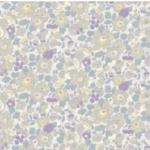 Liberty | Tana Lawn | Betsy | White Purple