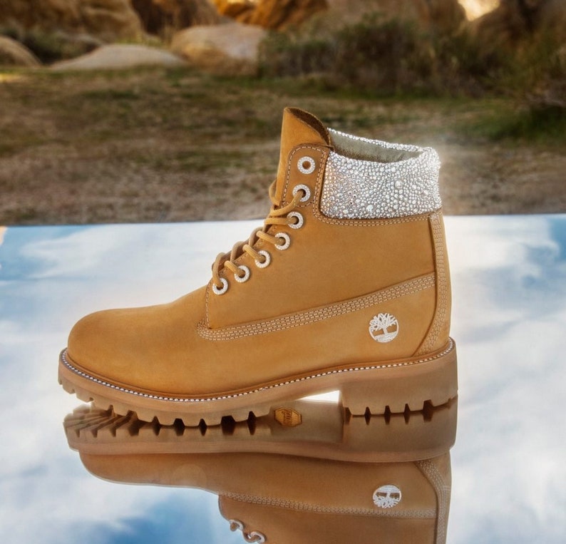 which stores sell timberland boots