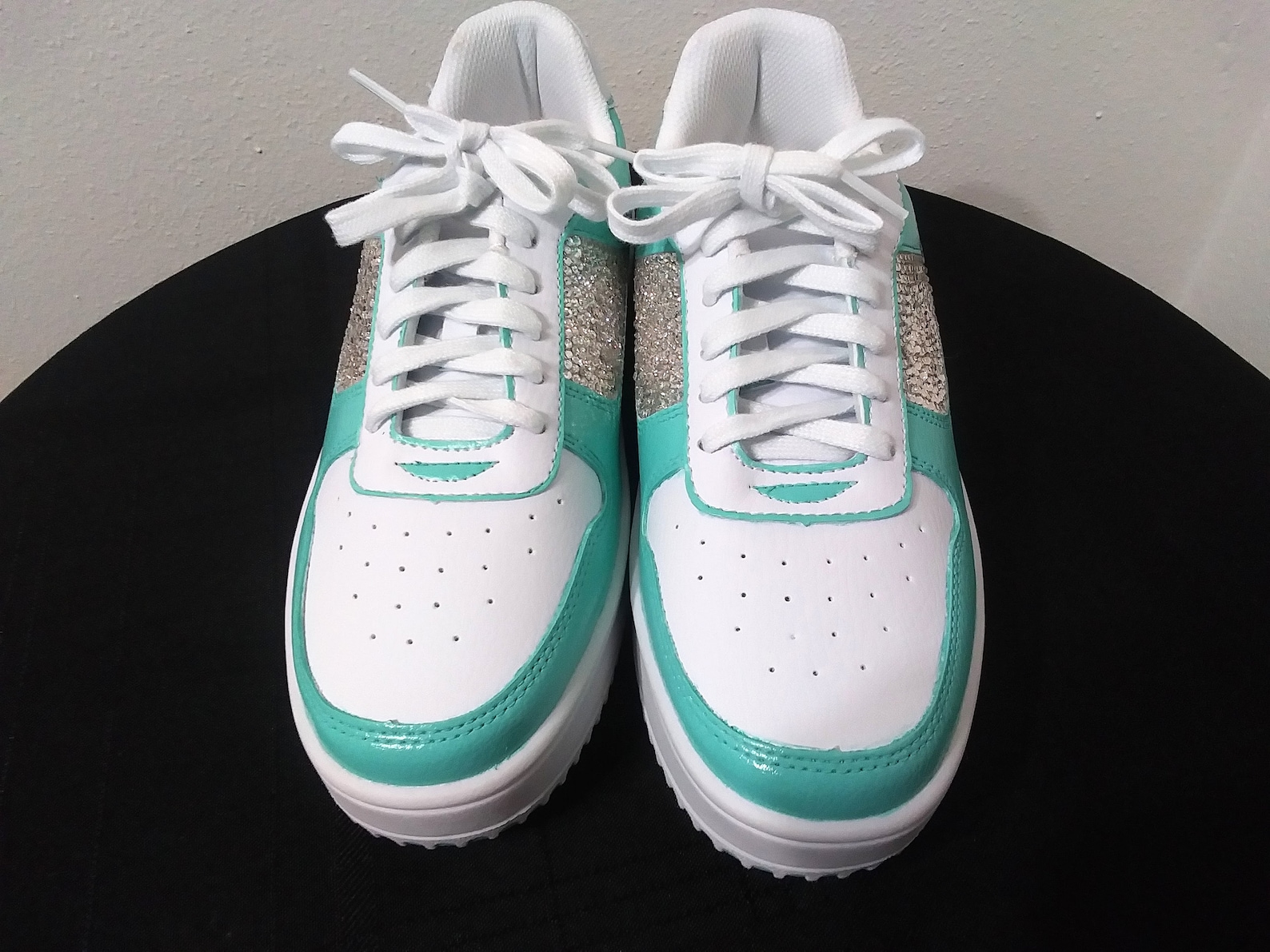 bling bling sneakers