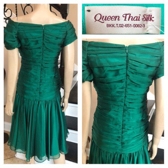 Gorgeous Vintage Emerald Green Thai Silk Formal o… - image 1