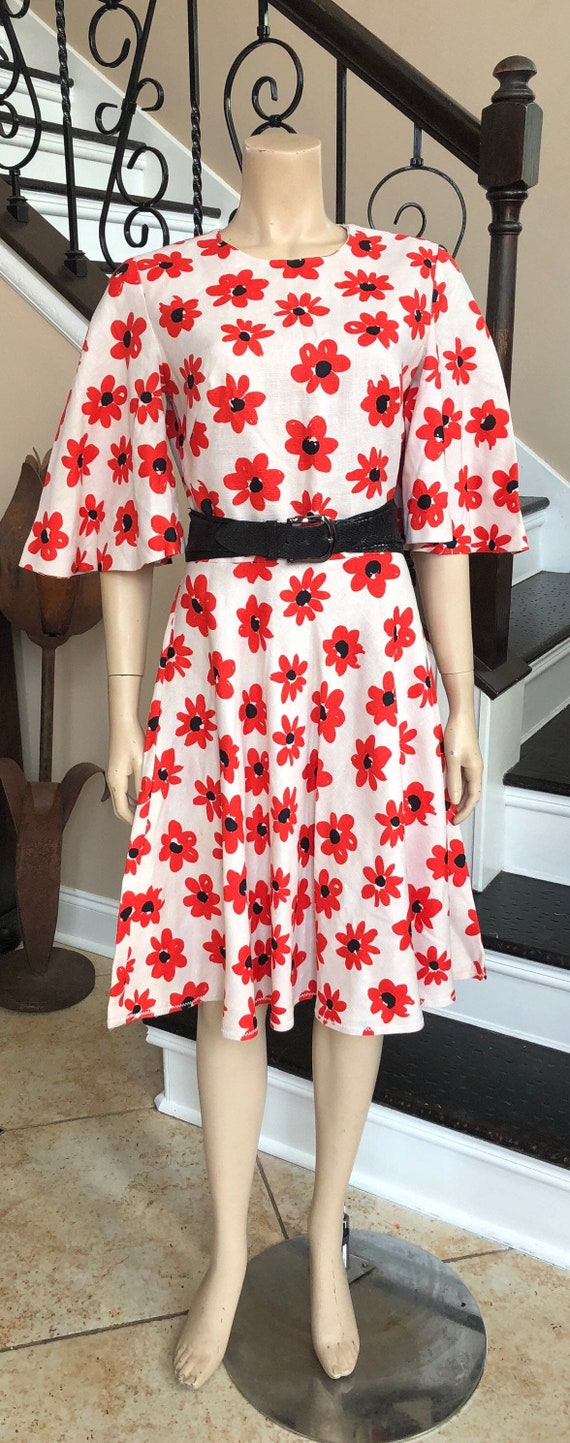 Cute Vintage 70s Flutter Sleeve Red Floral dress … - image 4