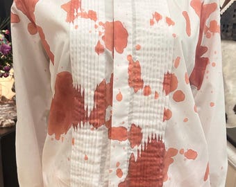 Camisa divertida Zombie Tux com manchas de sangue / Pequena