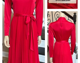 Elegant Vintage Red 70s Miss Elliette Long Sleeve Dress / Small / Medium