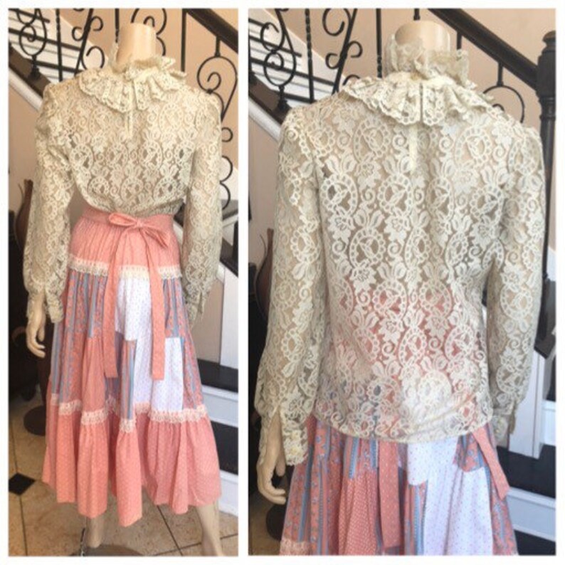 Gorgeous Vintage Lace blouse with high neckline in off white Renaissance 1800s Medium Large