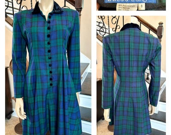 Cute Vintage 90s Green and Blue plaid with Black Velvet Hampton Dress / Medium