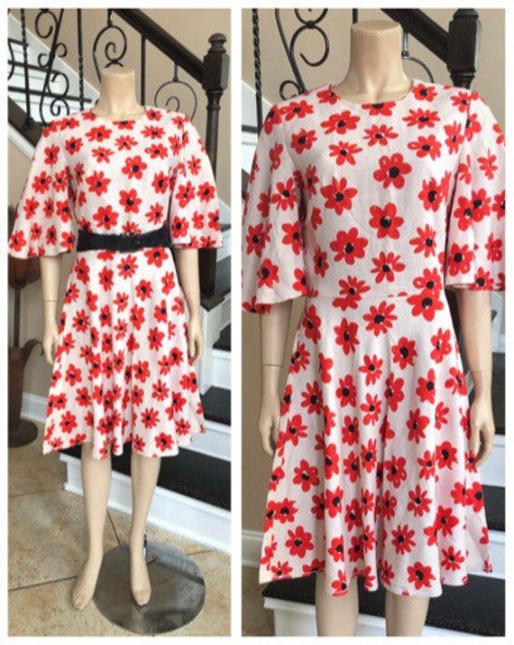 Cute Vintage 70s Flutter Sleeve Red Floral dress … - image 2