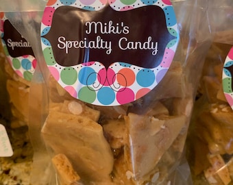 Bacon Jalapeño Maní Quebradizo