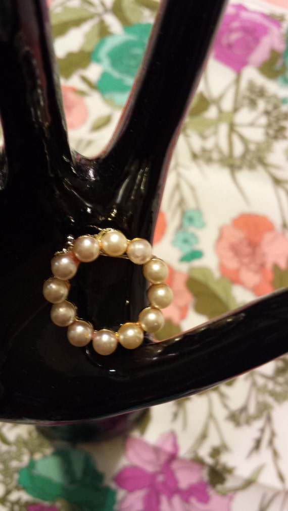 Vintage Pearl Wreath Pin Brooch