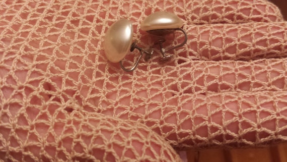 Vintage Faux Pearl Screw Back Earrings - image 3
