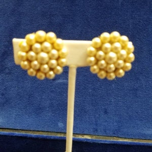 Vintage Screw Back Faux Pearl Earrings