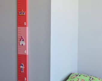 Wooden Growth Chart - Princess Theme