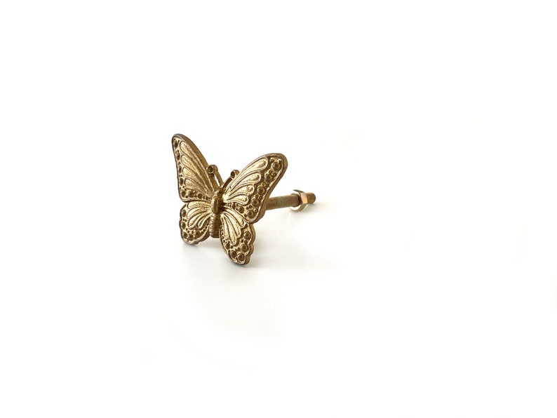 Sass & Belle Möbelknauf Tiermotiv Gold Möbelgriff Schmetterling