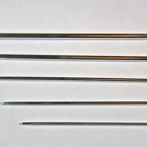 John James Blunt End Harness Needles, the best for leather, 25 needles per package image 2