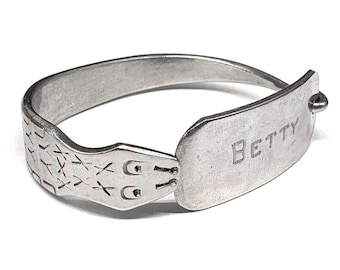 WWII Trench Art Schlangen-Armreif, handgefertigt POW? Edelstahl Schlange OoAK Ausgefallene WW2 Sweetheart US Army Homefront Schmuck Betty