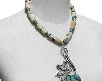 DEB KARASH Atemberaubende Anhänger Brosche Halskette, Artisan Designer Modernist signiert Sterling Silber Kupfer Jaspis Türkis Mixed Media Statement