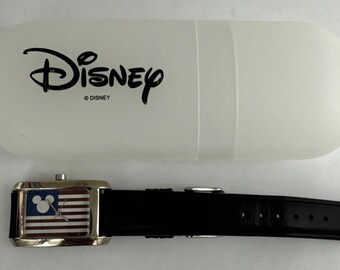 Disney Flag Background Mickey Mouse Watch w/ Box Patriotic 4th of July New Bat