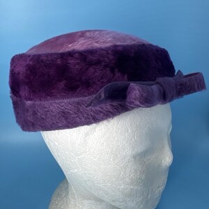 Musketeer Austria - Etsy display picture 1