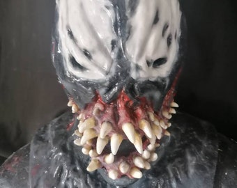 Venom mask