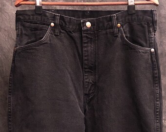 Wrangler USA men’s jeans 34X35 actual