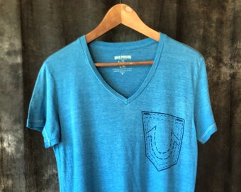 True Religion camisa azul media de hombre