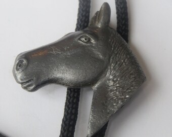 Horse Bolo Tie Handcrafted Pewter Tone Horsehead MOP Bolo Tie IC Lot C