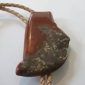 Red Stone Bolo Tie, Multi  Red Brown Rust Gray  Tone Polished Shaped Stone Geologist  Bolo Tie  IC Lot  40