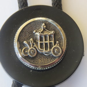 Car Bolo Tie-Gifts for Her-Vintage Car Jalopy Horseless Carriage on Round Acrylic Shield Bolo Tie IC Lot M
