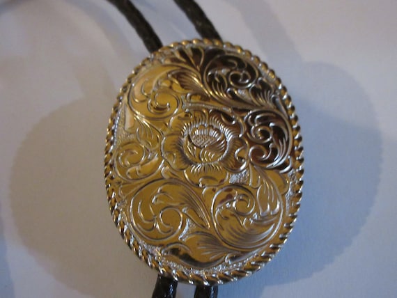 Flower Bolo Tie, Crumrine Gold Tone Flower Floral… - image 2