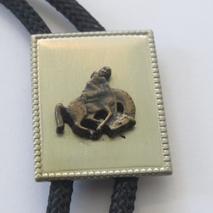 Horse Bolo Tie-Gifts for Her-Vintage Brass Tone Horse on Muted Gold Tone Shield Bolo Tie IC Lot Q