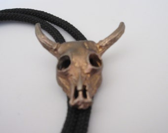 Skull Bolo Tie, Handcrafted Weathered Copper Tone Steer Cattle Skull Shield Bolo Tie IC Lot F1