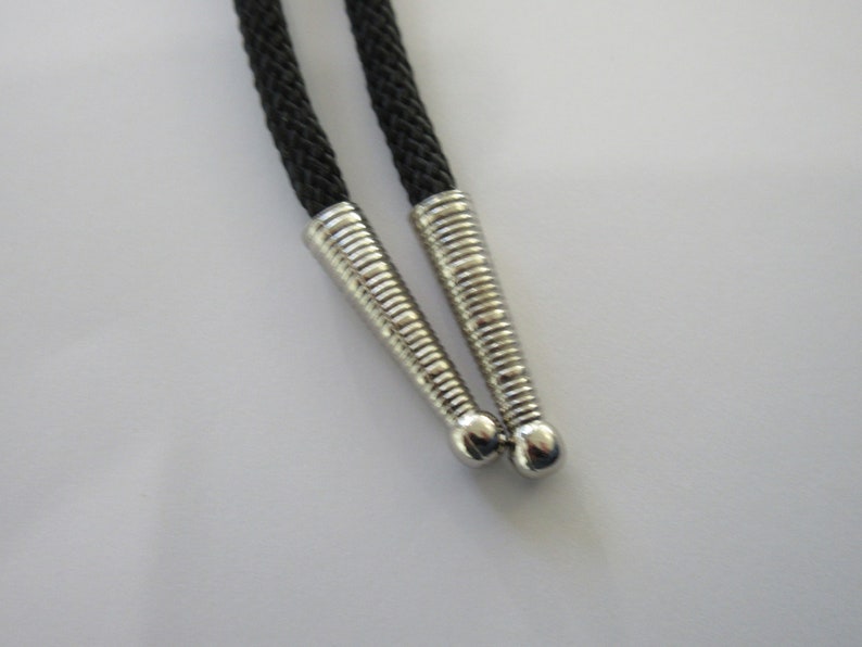 Handcrafted Rider Horse in Silver Tone Setting Rider Equestrian Bolo Tie IC Lot B Horse Bolo Tie