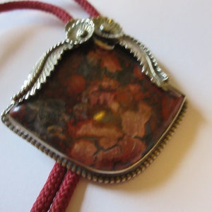 Flower Bolo Tie-Gifts for Her-Large Vintage Art Nouveau Style Lady Flowers Floral Bolo Tie IC Lot 31
