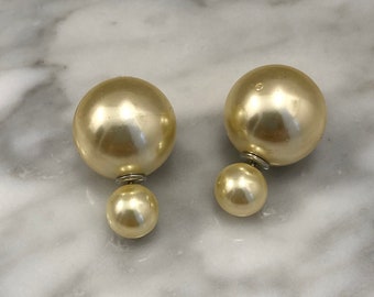 20% DE DESCUENTO EN LA VENTA De la Perla Beige Amarillo Doble Bola Stud Pendientes de Doble Cara Bauble