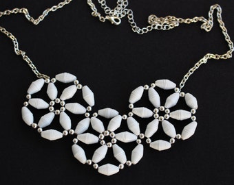 Flower paper bead necklace