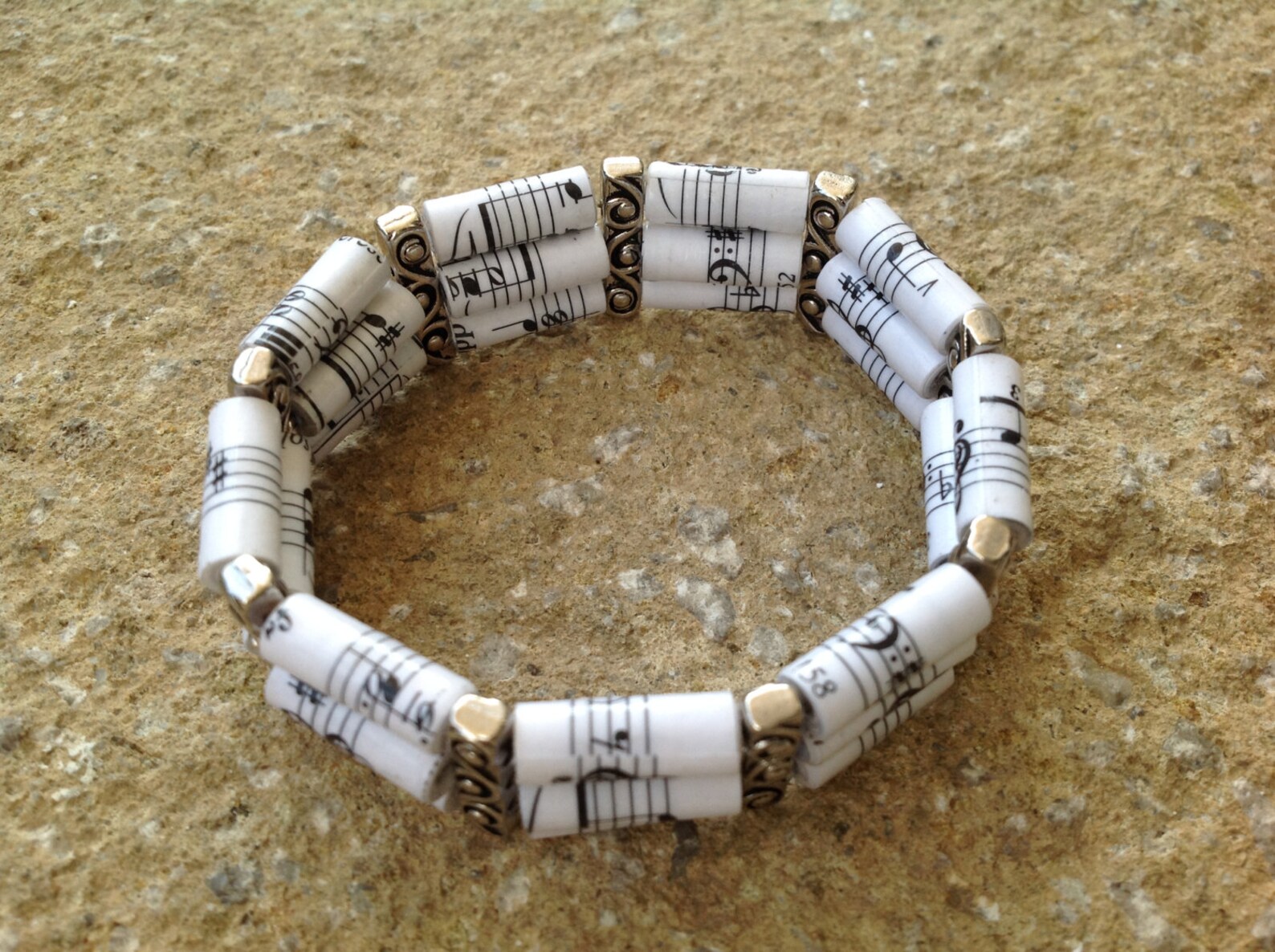 Music Notes Paper Bead Bracelet Etsy