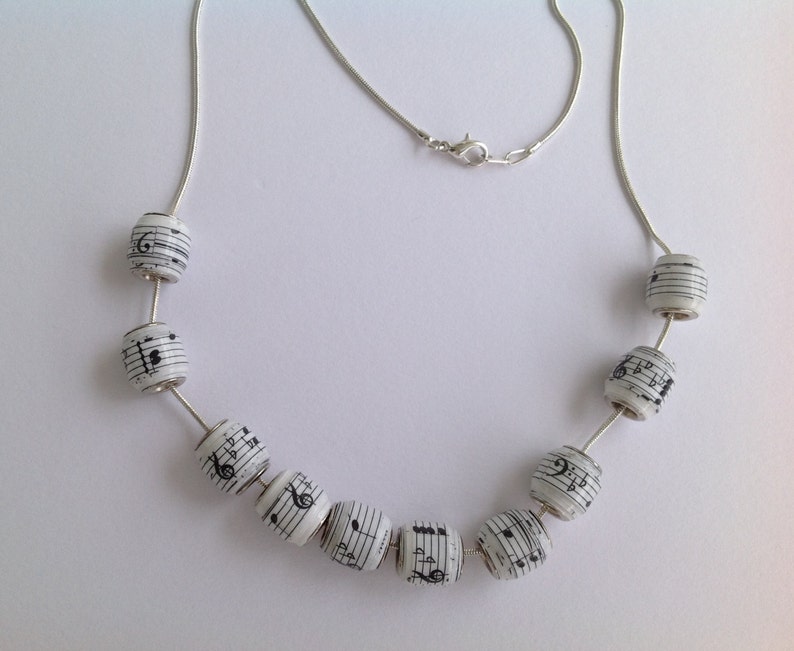 Music Notes Paper Bead Necklace or Bracelet - Etsy