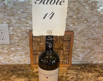 Elegant Swirl Wine Bottle Top Place Card Holder - Aluminum Wire Table Number Display