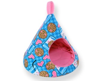 Hanging Hershey's Kiss Cozy