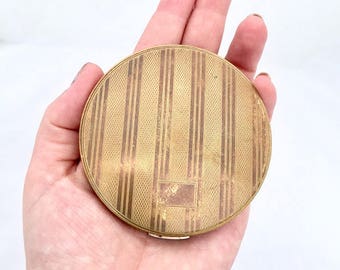 Vintage Make Up Compact STRATTON Vintage Compact in Gold Tone with Regency Stripe Pattern, Gold Compact Stratton Mirror Powder Compact