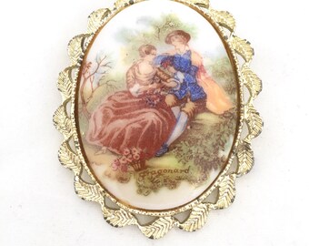 Cabochon Cameo brooch Lovers Cameo French Plastic Cameo marked Fragonard. Lovers Scene Cameo in gold tone setting, Fragonard Cameo Cab Pin