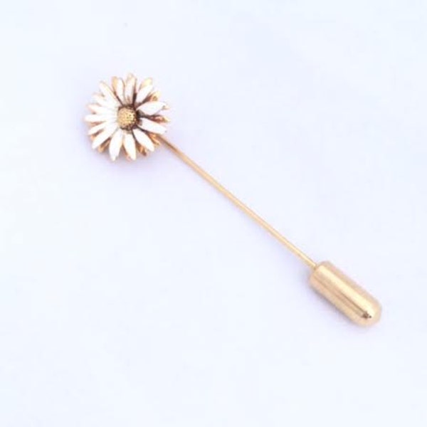 Trifari Daisy Stick Pin Enamel Flower Power Pin Vintage Tie Pin Lapel pin Gold Tone Loves Me Loves me not Symbol Stamped Trifari Pin Wedding