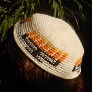 Mens Menorah Kippah, Adult Crochet Kippot for Hannukah, Holiday  Yarmulke, Seder Kippah, Unique Jewish Men's Gift for Hanukkah